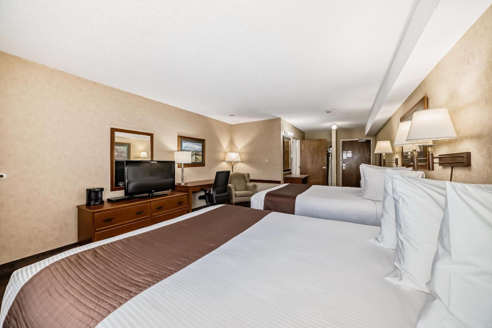 Stony Plain Inn & Suites Экстерьер фото